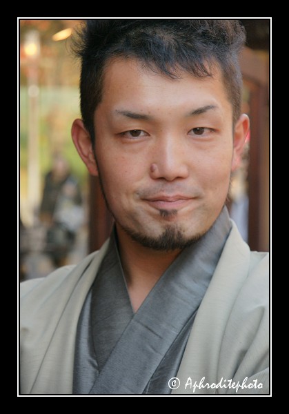 127 Japan portraits